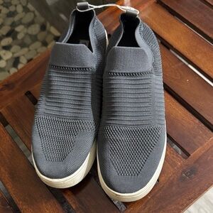 Steve Madden Gray Slip-On Knit Sneakers